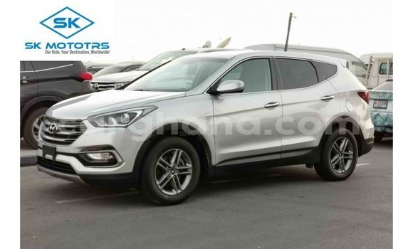 Buy Import Hyundai Santa Fe Other Car in Import - Dubai in Ashanti Buy Import Hyundai Santa Fe Other Car in Import - Dubai in Ashanti