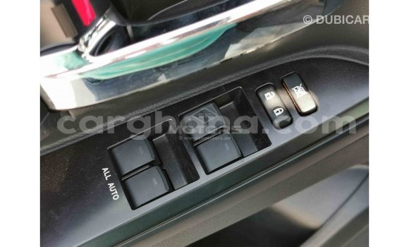 Buy Import Toyota Land Cruiser White Car in Import - Dubai in Ashanti Buy Import Toyota Land Cruiser White Car in Import - Dubai in Ashanti