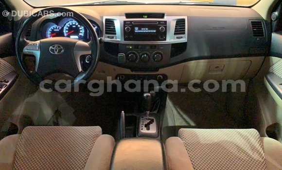 Ra Imported Toyota Fortuner funfun Ọkọ̀ in Import - Dubai ni Ashanti Ra Imported Toyota Fortuner funfun Ọkọ̀ in Import - Dubai ni Ashanti