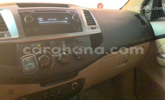 Ra Imported Toyota Fortuner funfun Ọkọ̀ in Import - Dubai ni Ashanti Ra Imported Toyota Fortuner funfun Ọkọ̀ in Import - Dubai ni Ashanti