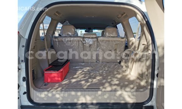 Sayi Imported Toyota Prado White Mota in Import - Dubai a Ashanti Sayi Imported Toyota Prado White Mota in Import - Dubai a Ashanti