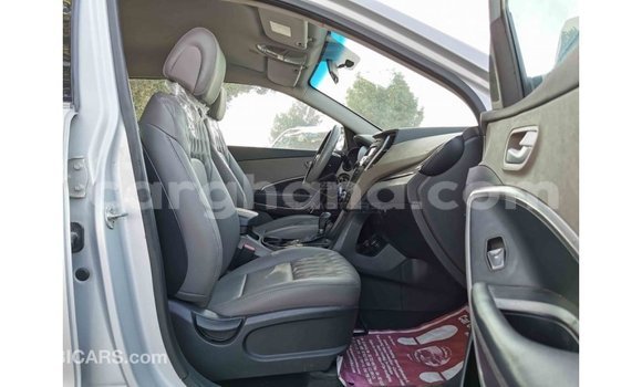 Ra Imported Hyundai Santa Fe Miiran Ọkọ̀ in Import - Dubai ni Ashanti Ra Imported Hyundai Santa Fe Miiran Ọkọ̀ in Import - Dubai ni Ashanti