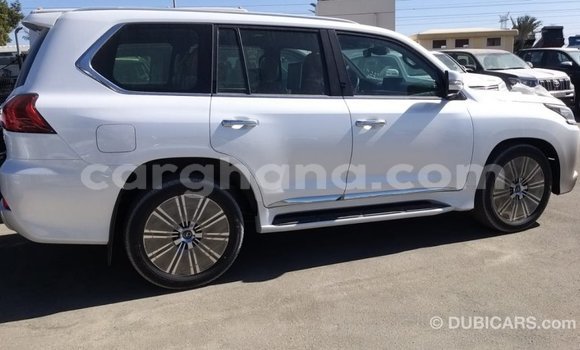 Ra Imported Lexus LX funfun Ọkọ̀ in Import - Dubai ni Ashanti Ra Imported Lexus LX funfun Ọkọ̀ in Import - Dubai ni Ashanti