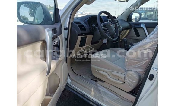 Sayi Imported Toyota Prado White Mota in Import - Dubai a Ashanti Sayi Imported Toyota Prado White Mota in Import - Dubai a Ashanti