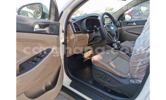 Sayi Imported Hyundai Tucson White Mota in Import - Dubai a Ashanti Sayi Imported Hyundai Tucson White Mota in Import - Dubai a Ashanti