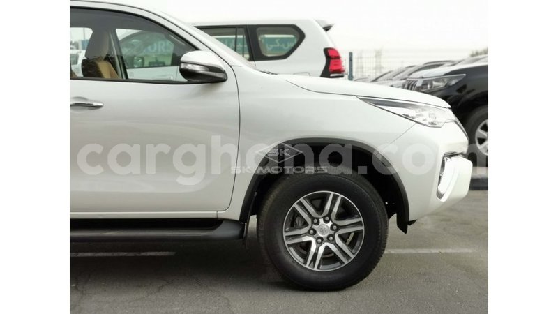 Big with watermark toyota fortuner ashanti import dubai 34930