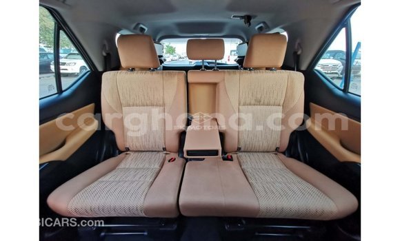 Buy Import Toyota Fortuner White Car in Import - Dubai in Ashanti Buy Import Toyota Fortuner White Car in Import - Dubai in Ashanti