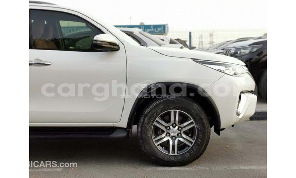 Buy Import Toyota Fortuner White Car in Import - Dubai in Ashanti Buy Import Toyota Fortuner White Car in Import - Dubai in Ashanti