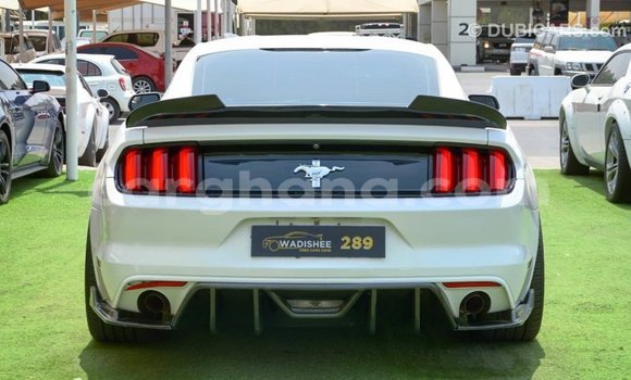 Buy Import FORD MUSTANG White Car in Import - Dubai in Ashanti Buy Import FORD MUSTANG White Car in Import - Dubai in Ashanti