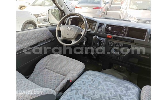 Sayi Imported Toyota Hiace White Mota in Import - Dubai a Ashanti Sayi Imported Toyota Hiace White Mota in Import - Dubai a Ashanti