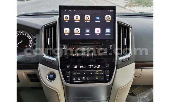 Ra Imported Toyota Land Cruiser funfun Ọkọ̀ in Import - Dubai ni Ashanti Ra Imported Toyota Land Cruiser funfun Ọkọ̀ in Import - Dubai ni Ashanti
