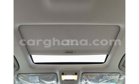Ra Imported Toyota Land Cruiser funfun Ọkọ̀ in Import - Dubai ni Ashanti Ra Imported Toyota Land Cruiser funfun Ọkọ̀ in Import - Dubai ni Ashanti
