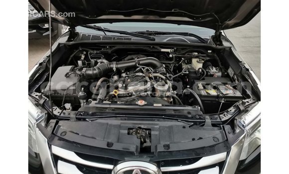 Buy Import Toyota Fortuner Black Car in Import - Dubai in Ashanti Buy Import Toyota Fortuner Black Car in Import - Dubai in Ashanti