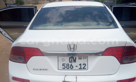 Buy Used Honda Civic White Car in Accra in Greater Accra Buy Used Honda Civic White Car in Accra in Greater Accra