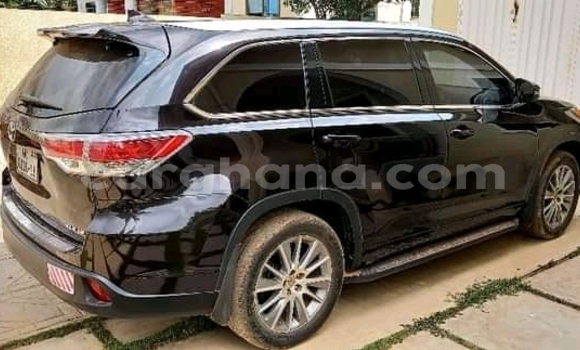 Buy Used Toyota Highlander Other Car in Accra in Greater Accra Buy Used Toyota Highlander Other Car in Accra in Greater Accra