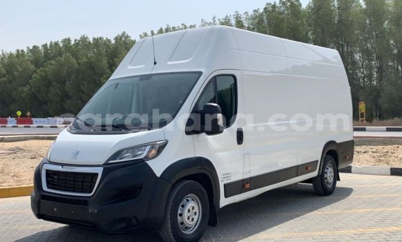 Ra Imported Peugeot 201 funfun Ọkọ̀ in Import - Dubai ni Ashanti Ra Imported Peugeot 201 funfun Ọkọ̀ in Import - Dubai ni Ashanti