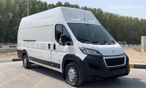 Ra Imported Peugeot 201 funfun Ọkọ̀ in Import - Dubai ni Ashanti Ra Imported Peugeot 201 funfun Ọkọ̀ in Import - Dubai ni Ashanti