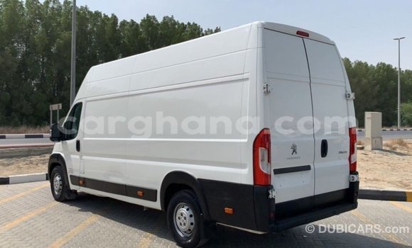 Ra Imported Peugeot 201 funfun Ọkọ̀ in Import - Dubai ni Ashanti Ra Imported Peugeot 201 funfun Ọkọ̀ in Import - Dubai ni Ashanti