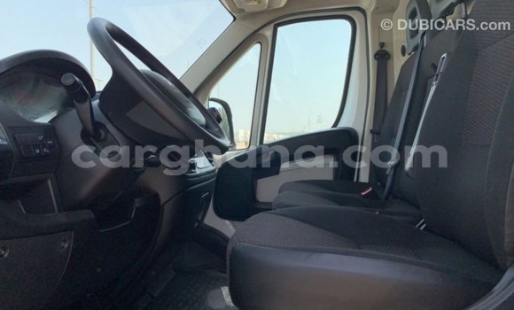 Ra Imported Peugeot 201 funfun Ọkọ̀ in Import - Dubai ni Ashanti Ra Imported Peugeot 201 funfun Ọkọ̀ in Import - Dubai ni Ashanti