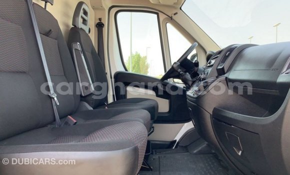 Ra Imported Peugeot 201 funfun Ọkọ̀ in Import - Dubai ni Ashanti Ra Imported Peugeot 201 funfun Ọkọ̀ in Import - Dubai ni Ashanti