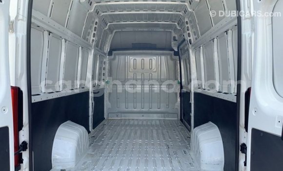 Ra Imported Peugeot 201 funfun Ọkọ̀ in Import - Dubai ni Ashanti Ra Imported Peugeot 201 funfun Ọkọ̀ in Import - Dubai ni Ashanti