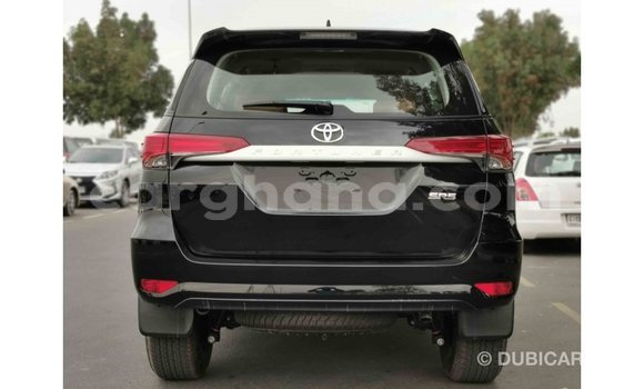 Ra Imported Toyota Fortuner Black Ọkọ̀ in Import - Dubai ni Ashanti Ra Imported Toyota Fortuner Black Ọkọ̀ in Import - Dubai ni Ashanti