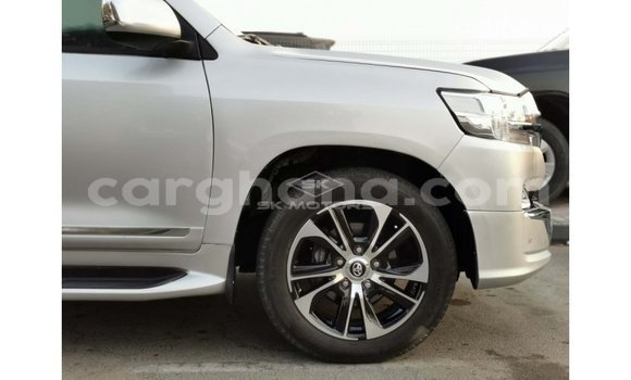 Sayi Imported Toyota Land Cruiser Sauran Mota in Import - Dubai a Ashanti Sayi Imported Toyota Land Cruiser Sauran Mota in Import - Dubai a Ashanti