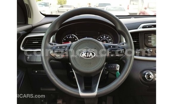 Ra Imported Kia Sorento funfun Ọkọ̀ in Import - Dubai ni Ashanti Ra Imported Kia Sorento funfun Ọkọ̀ in Import - Dubai ni Ashanti