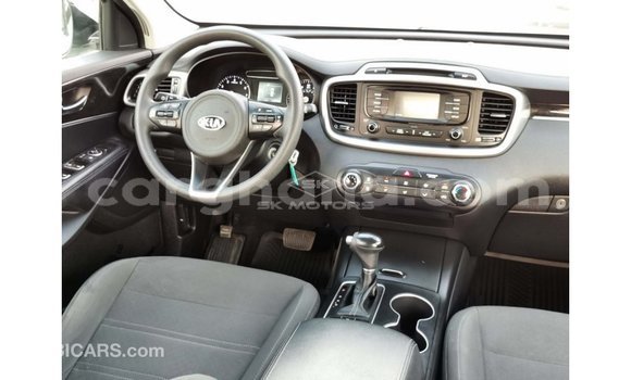 Ra Imported Kia Sorento funfun Ọkọ̀ in Import - Dubai ni Ashanti Ra Imported Kia Sorento funfun Ọkọ̀ in Import - Dubai ni Ashanti
