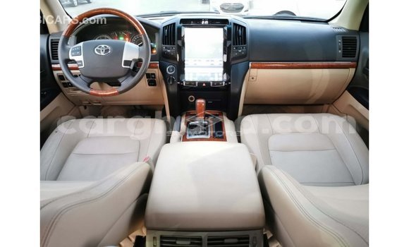 Ra Imported Toyota Land Cruiser Black Ọkọ̀ in Import - Dubai ni Ashanti Ra Imported Toyota Land Cruiser Black Ọkọ̀ in Import - Dubai ni Ashanti