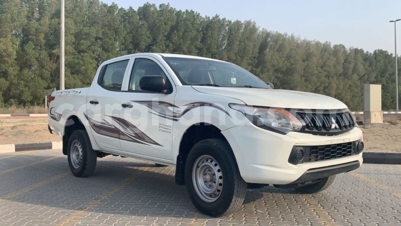 Big with watermark mitsubishi l200 ashanti import dubai 35028