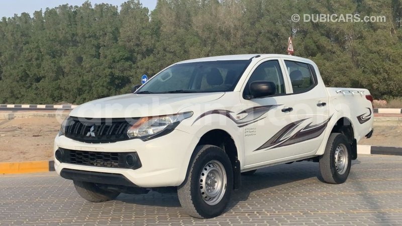 Big with watermark mitsubishi l200 ashanti import dubai 35028