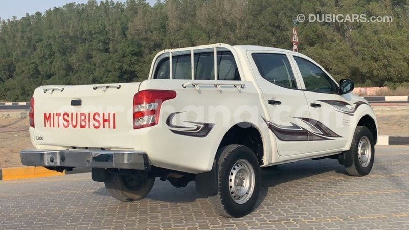 Big with watermark mitsubishi l200 ashanti import dubai 35028