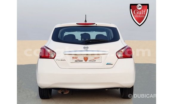 Ra Imported Nissan Tiida funfun Ọkọ̀ in Import - Dubai ni Ashanti Ra Imported Nissan Tiida funfun Ọkọ̀ in Import - Dubai ni Ashanti