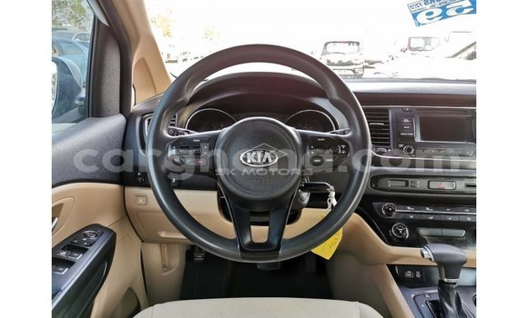 Ra Imported Kia Carnival funfun Ọkọ̀ in Import - Dubai ni Ashanti Ra Imported Kia Carnival funfun Ọkọ̀ in Import - Dubai ni Ashanti