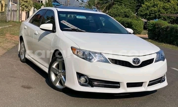 Buy Used Toyota Corolla White Car in Accra in Greater Accra Buy Used Toyota Corolla White Car in Accra in Greater Accra