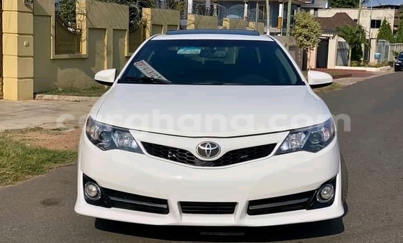 Buy Used Toyota Corolla White Car in Accra in Greater Accra Buy Used Toyota Corolla White Car in Accra in Greater Accra
