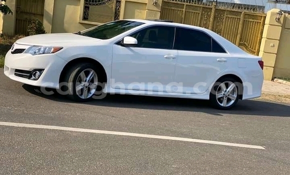 Buy Used Toyota Corolla White Car in Accra in Greater Accra Buy Used Toyota Corolla White Car in Accra in Greater Accra
