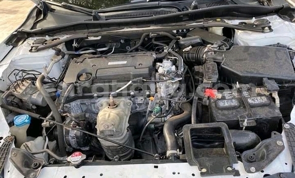 Buy Used Honda Accord White Car in Accra in Greater Accra Buy Used Honda Accord White Car in Accra in Greater Accra