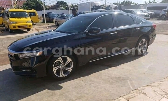 Ra Àlòkù Honda Accord Black Ọkọ̀ in Accra ni Greater Accra Ra Àlòkù Honda Accord Black Ọkọ̀ in Accra ni Greater Accra