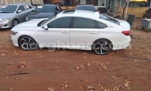 Buy Used Honda Accord White Car in Accra in Greater Accra Buy Used Honda Accord White Car in Accra in Greater Accra
