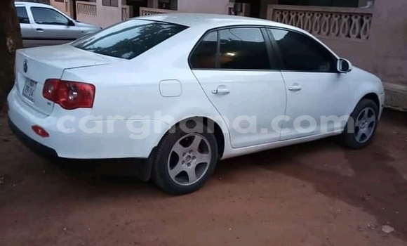 Buy Used Volkswagen Jetta White Car in Accra in Greater Accra