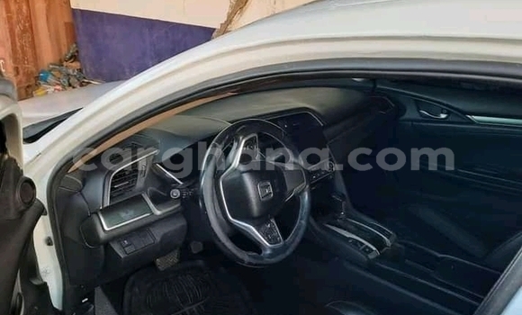 Buy Used Honda Civic White Car in Accra in Greater Accra Buy Used Honda Civic White Car in Accra in Greater Accra