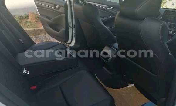 Buy Used Honda Accord White Car in Accra in Greater Accra Buy Used Honda Accord White Car in Accra in Greater Accra