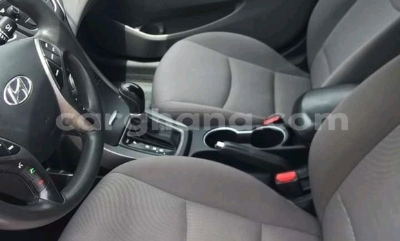 Buy Used Hyundai Elantra White Car in Accra in Greater Accra Buy Used Hyundai Elantra White Car in Accra in Greater Accra