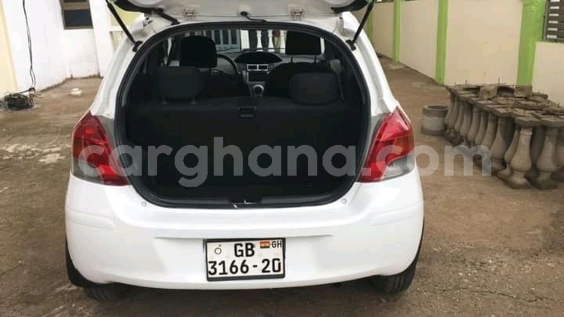 Big with watermark toyota vitz greater accra accra 35118