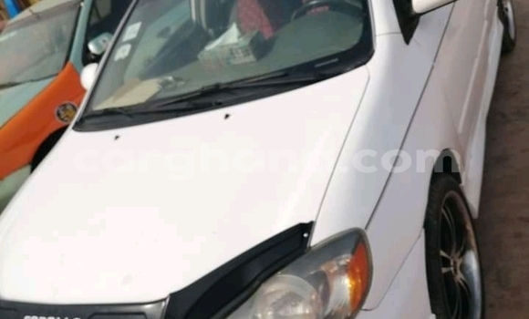 Ra Àlòkù Toyota Corolla funfun Ọkọ̀ in Accra ni Greater Accra Ra Àlòkù Toyota Corolla funfun Ọkọ̀ in Accra ni Greater Accra