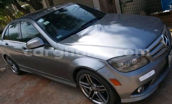 Sayi Na hannu Mercedes‒Benz 300CD Sauran Mota in Accra a Greater Accra Sayi Na hannu Mercedes‒Benz 300CD Sauran Mota in Accra a Greater Accra