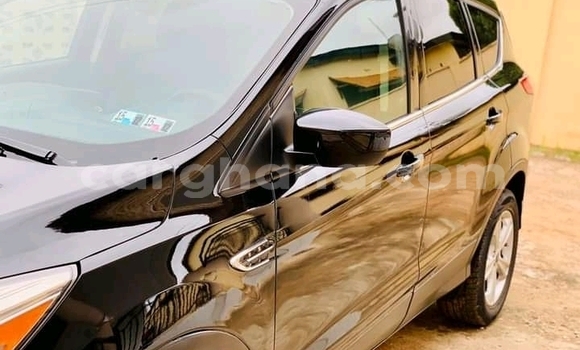 Sayi Na hannu Ford Escape Black Mota in Accra a Greater Accra Sayi Na hannu Ford Escape Black Mota in Accra a Greater Accra