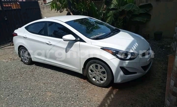 Sayi Na hannu Hyundai Elantra White Mota in Accra a Greater Accra Sayi Na hannu Hyundai Elantra White Mota in Accra a Greater Accra